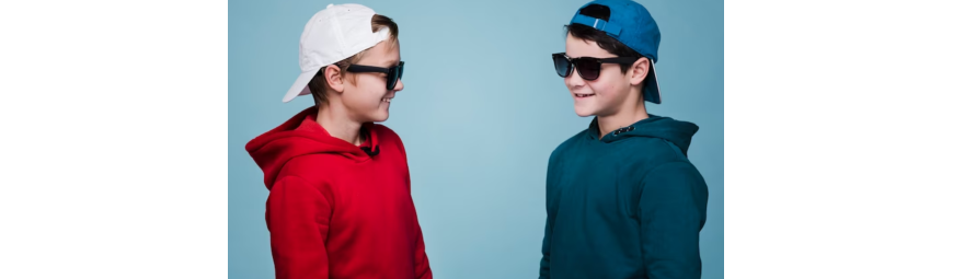 Sweatshirts & Hoodies