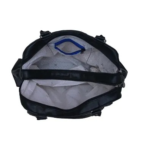 GR-Timeless Elegance: Black Shoulder Bag [Low Budget Product]