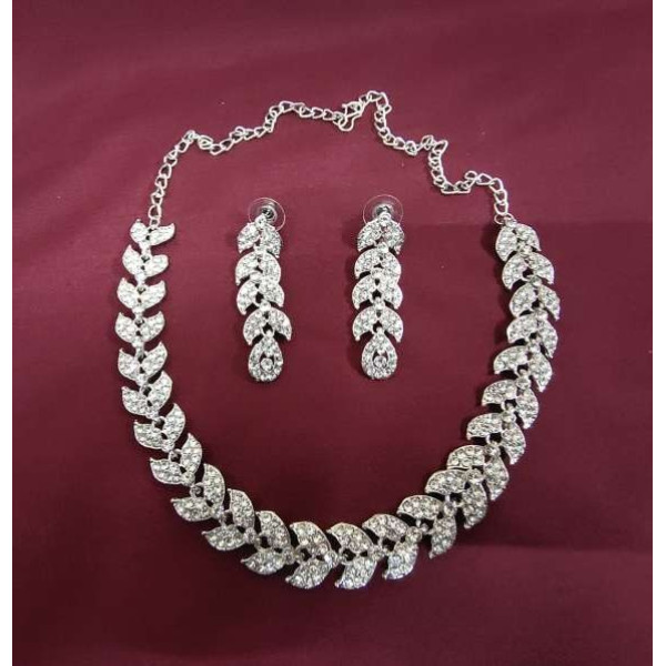 GR-Classic Alloy Jewel Set (White) [Premium Product]