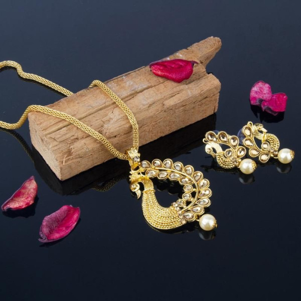 SP-Beautiful Gold Plated & Stones Chain With P...