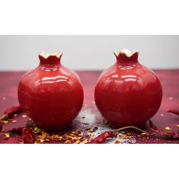 GR-Pomegranate Shape Salt & Spices Container Set of 2 (Red) [Low Budget Product]