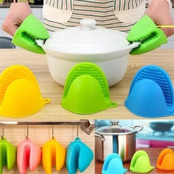 GR-Heatproof Hero: Kitchen Pot Holder for Safe and Stylish Grabbing (Single) [Low Budget Product]