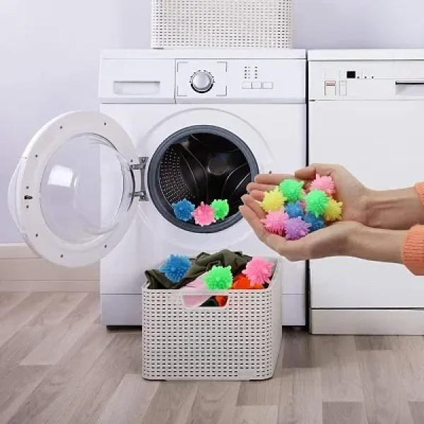 GR-Washing Machine Laundry Balls Pack Of 10 Random [Low Budget Product]