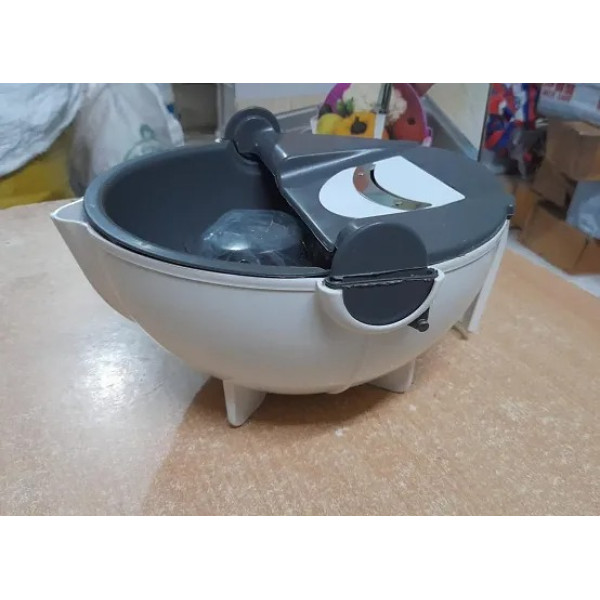 GR-9-in-1 Multifunctional Rotate Vegetable Cutter with Drain Basket [Low Budget Product]
