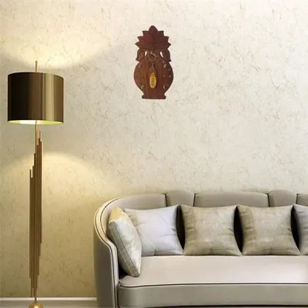 GR-Wooden Carved Key Hanger [Low Budget Product]