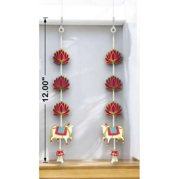 GR-SMARAN India Cow Lotus Latkan For Wall Decoration [Low Budget Product]