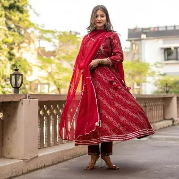 GR-Elegant Rayon Printed Long Kurti with Embroider...