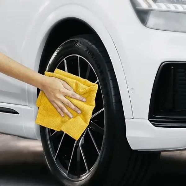 GR-Microfiber Cloth 4-pcs Yellow 40x40 cms 300 GSM Thick Lint Streak-Free Multipurpose Cloths - Automotive Microfibre Towels for Car Bike Cleaning Polishing  [Premium Product] 