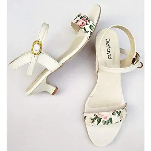 GR-Restyel Women Fashionable Sandals Off-White Print with Comfortable Sole 