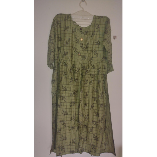 24 Vedic Women Checkered Cotton Flared Kurta 3/4 Sleeve-XL Green Color Round neck