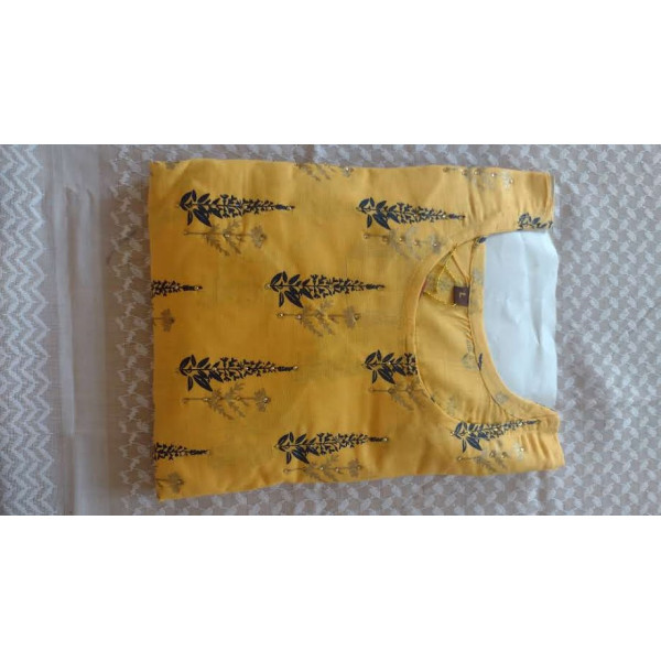 24 Vedic Women Rayon Straight Round Neck Motif Des...