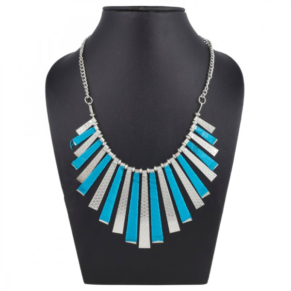 Handmade Stylish Blue Thread Design Fashion Necklace [Low Budget Product]