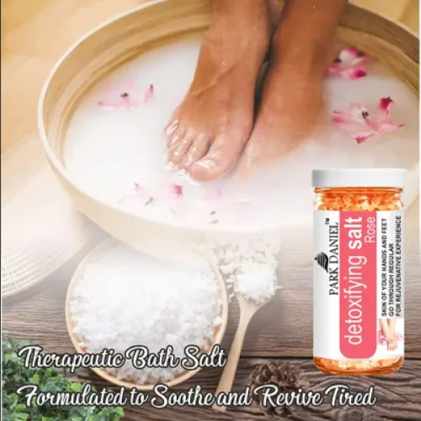 Pedicure and manicure salt in the form of premium rose bath salt (200 gms), for rehydrating and refreshing skin [Low Budget Product]